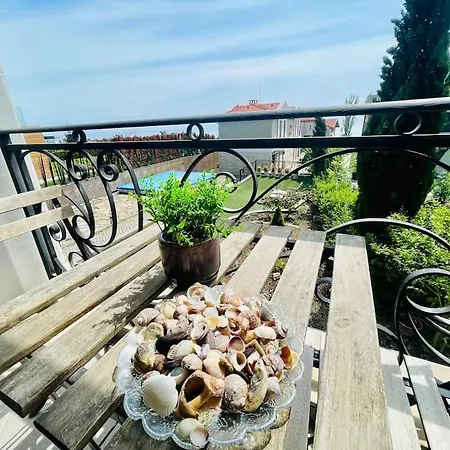 Sophia - Free Parking *